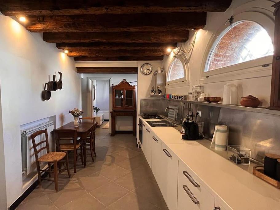 Accogliente Mini Appartamento Super Centrale Veneza Exterior foto